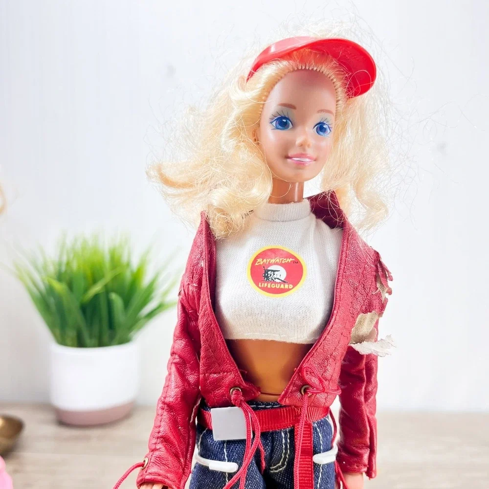 Mattel BAYWATCH Barbie Lifeguard Barbie Doll, 1994‎ with Jetski